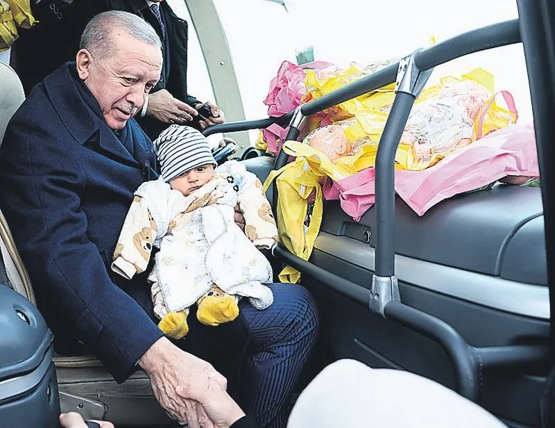 Başkan Erdoğan Adıyaman’a seslendi! 350 bininci afet konutu teslim edildi!