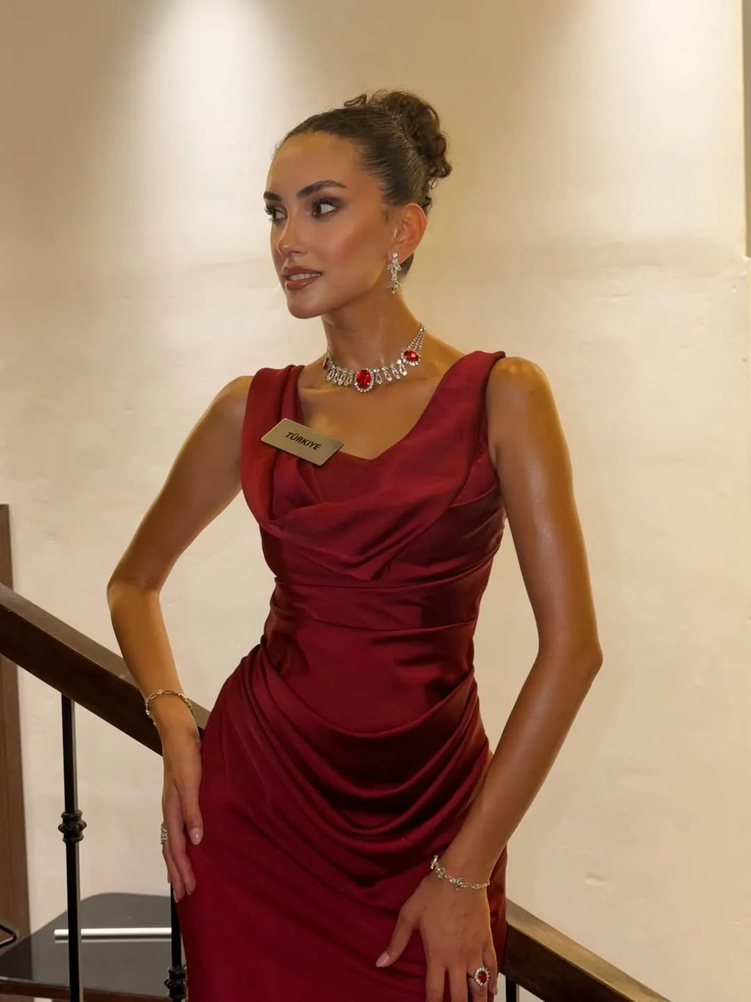 kanada-guzeli-turk-kizi-aslihan-morali-oldu-1786799495833.jpg Kanada Güzeli Türk kızı Aslıhan Morali oldu! Tacını takıp Miss Universe yolculuğunu başlattı-4