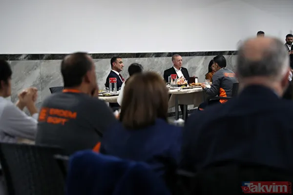 Başkan Recep Tayyip Erdoğan Gaziantep'te işçilerle yemek yedi - 13