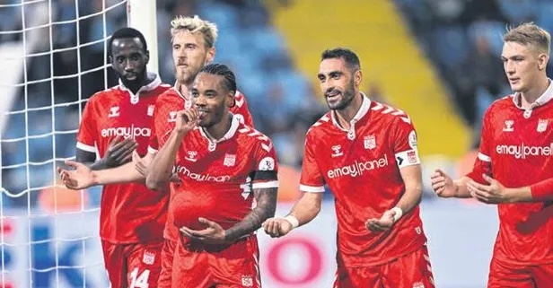 Sivasspor’dan müthiş geri dönüş