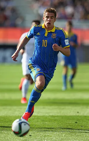 Galatasaray Artem Biesiedin'in peşinde