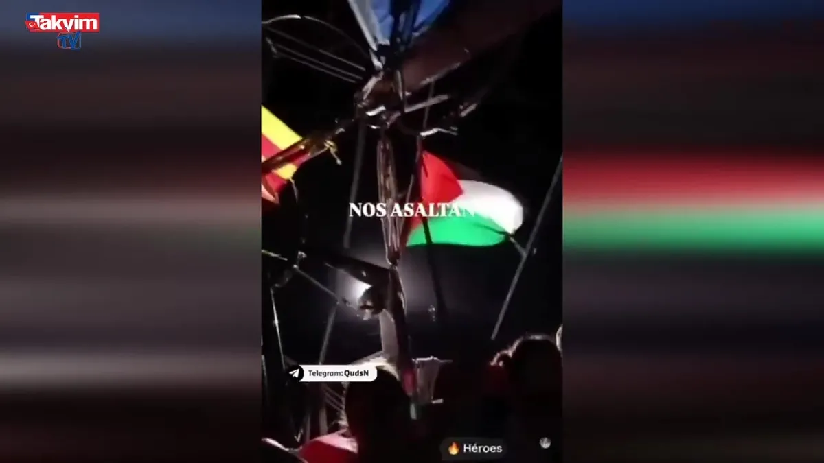 Filistin bayrağını indirmediler