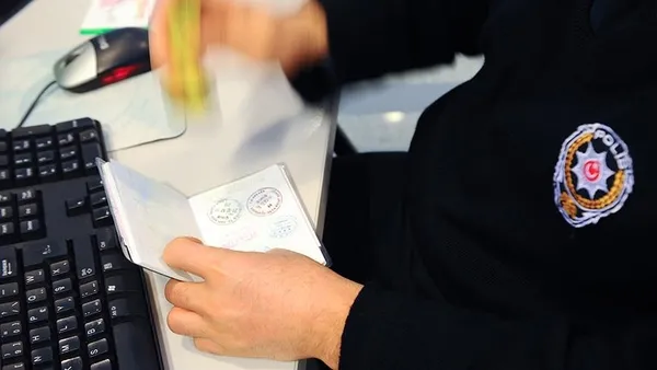 Resmi Gazete'de yayımlandı! İhracatçılara verilen hususi damgalı pasaport süresi 4 yıla çıktı!-3