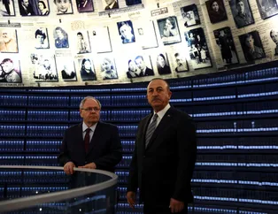 Dışişleri Bakanı Çavuşoğlu, Holokost Müzesi Yad Vaşem’de! 15 yıl aradan sonra bakan düzeyinde ilk ziyaret