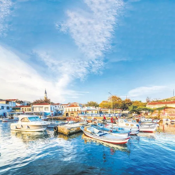 akil-disi-izmirde-tiktokta-cok-vakit-harcayan-anneye-kizlarinin-velayeti-verilmedi-1667690749889.jpeg Akıl dışı! İzmir'de Tiktok'ta çok vakit harcayan anneye kızlarının velayeti verilmedi-7