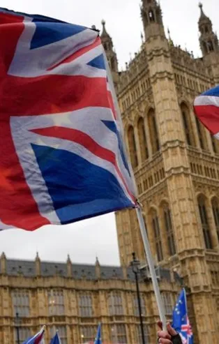 “İran ve Irak’a gitmeyin”