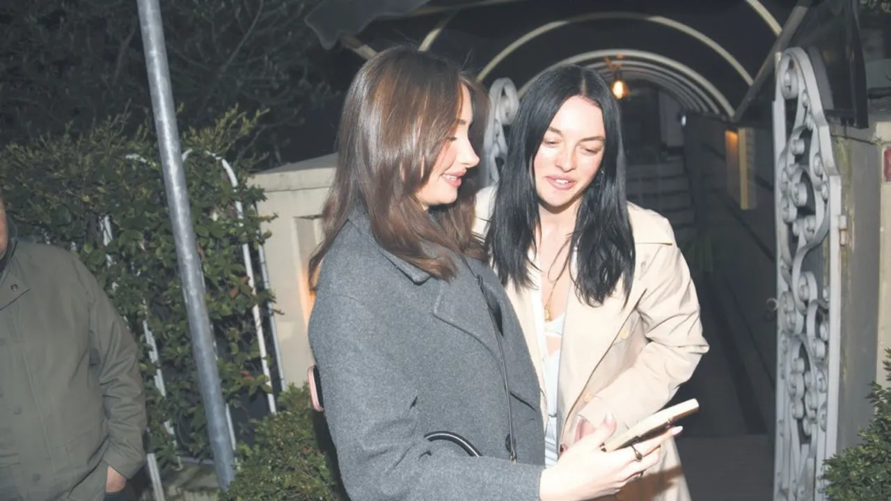 Melis Sezen’den aşk sorularına gizemli cevaplar!