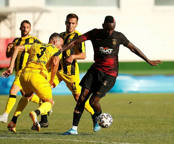 galatasaray-umraniyespor-maci-hangi-kanalda-galatasaray-umraniyespor-maci-saat-kacta-ne-zaman-1598875660491.jpg