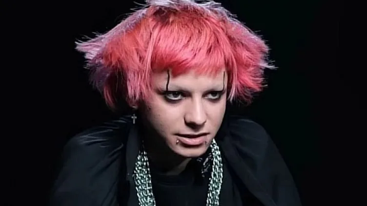 'Zebani Efe' lakaplı satanist Efe Beycan Müslüman oldu!