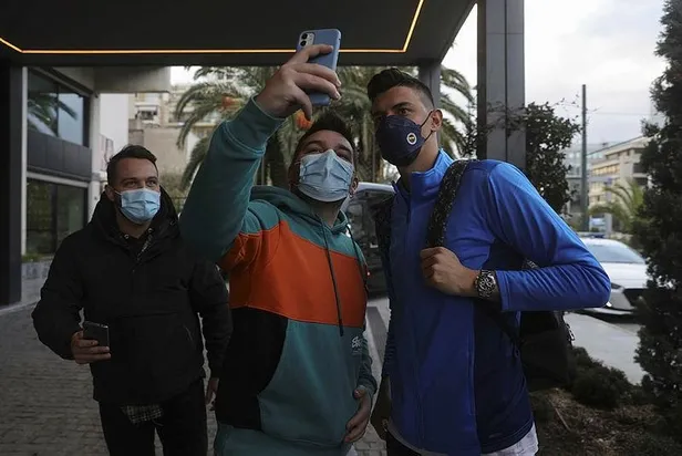 fenerbahce-teknik-direktoru-vitor-pererira-olympiakos-maci-oncesi-onemli-aciklamalarda-bulundu-1637793008518.jpeg Fenerbahçe Teknik Direktörü Vitor Pererira Olympiakos maçı öncesi önemli açıklamalarda bulundu-2