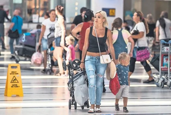 Antalya 14 milyonu aştı