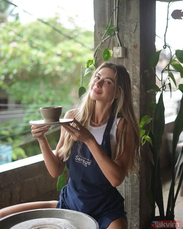 4 aylık evliliği bitti! Şeyma Subaşı’ndan yeni aşk bombası! Bakın kim çıktı! Gözler Meedo’ya çevrildi! Meğer düğüne katılan 15 kişiden biri... - 29