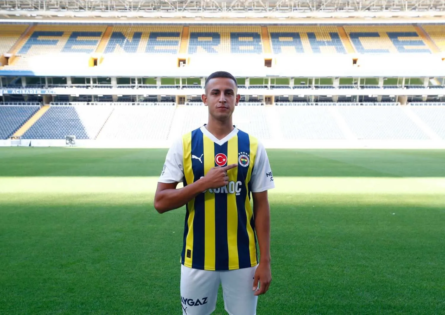 Fenerbahçe'den 5 transfer daha! Havalimanı dolup taşacak - 10
