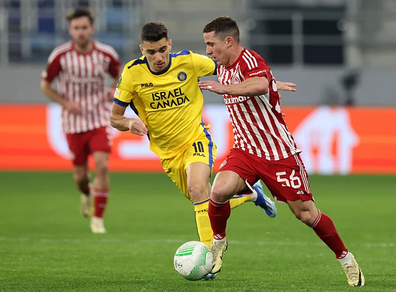 Fenerbahçe'de 11 sürprizi! İsmail Kartal'dan Olympiakos maçı için flaş tercih - 10