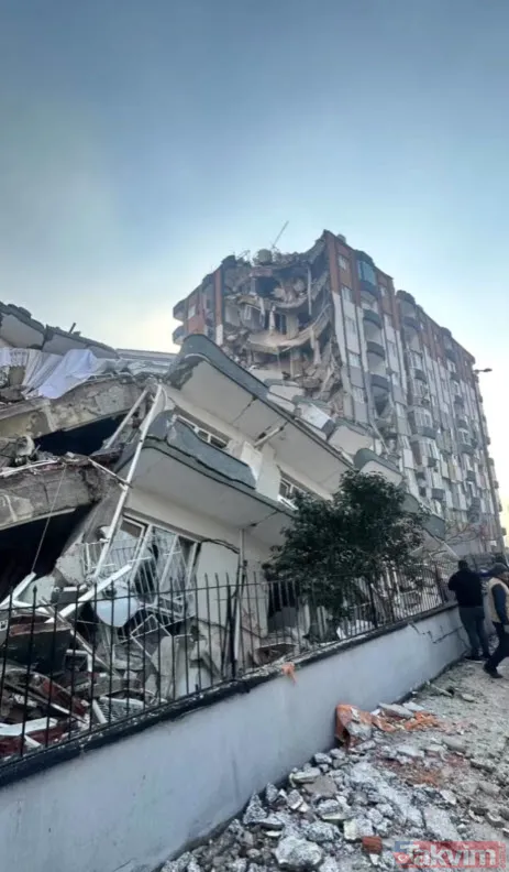 Acun Ilıcalı'nın sağ kolu Hakan Hatipoğlu'ndan paramparça eden paylaşım "Burnumdan gitmeyen kokular..." Demet Akalın dayanmadı "Hadi bakalım..." - 11
