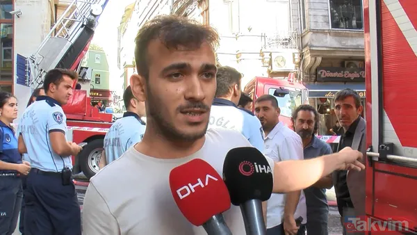 SON DAKİKA: Beyoğlu'nda korkutan yangın! Tarihi binanın 6. katında alevler yükseldi - 11