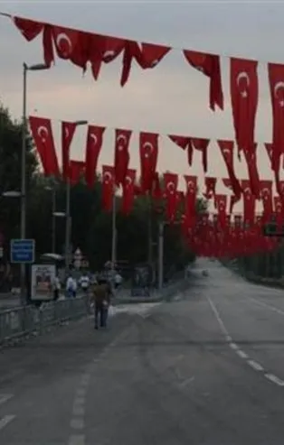 Vatan Caddesi trafiğe kapatıldı! İstanbul'da yol durumu nasıl?