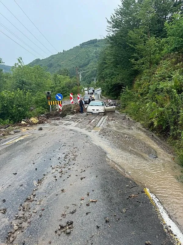 Ordu, Samsun ve Muş'ta şiddetli yağış sele neden oldu: 2 kişi hayatını kaybetti | Meteoroloji'den kritik uyarı...-7