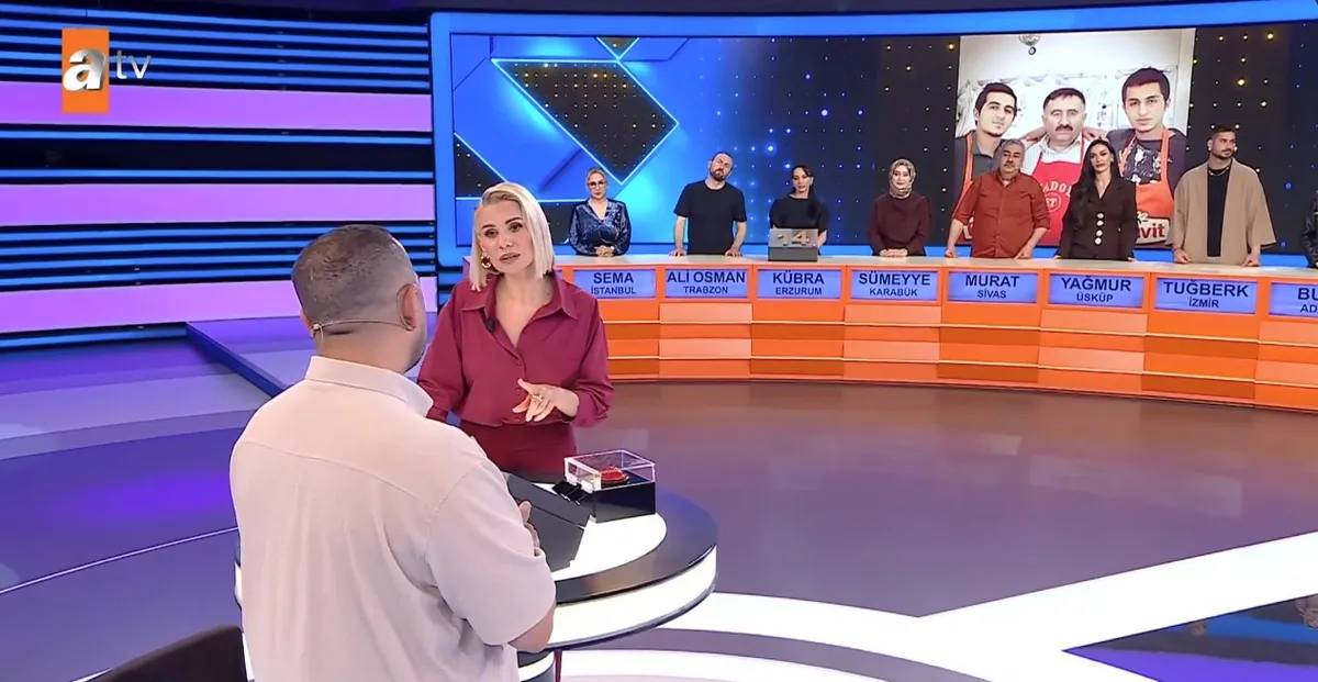 var-misin-yok-musunda-ilk-kutu-soku-sinem-5-milyon-tlyi-actirdi-1781293457863.jpeg Erdi Akkuş, Var Mısın Yok Musun’da büyük riski mutlu sonla bitirdi-8