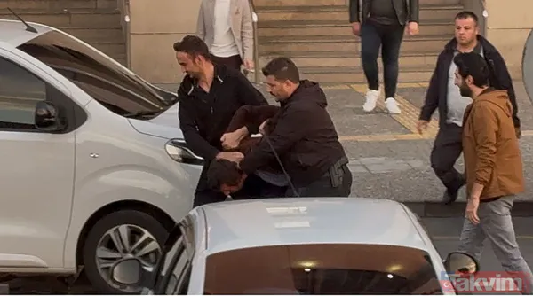 Beyoğlu'nda polise bıçakla saldıran zanlının annesi konuştu! Kan donduran sözler: "Benimle ölümü deneyimlemek istiyordu" - 11