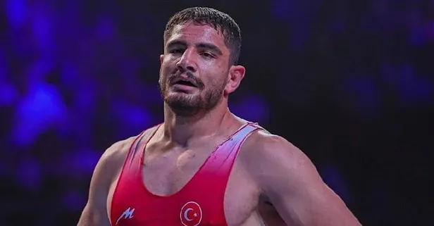 Milli güreşçi Taha Akgül'den deprem nedeniyle yardım çağrısı: 30-40 güreşçi enkaz altında