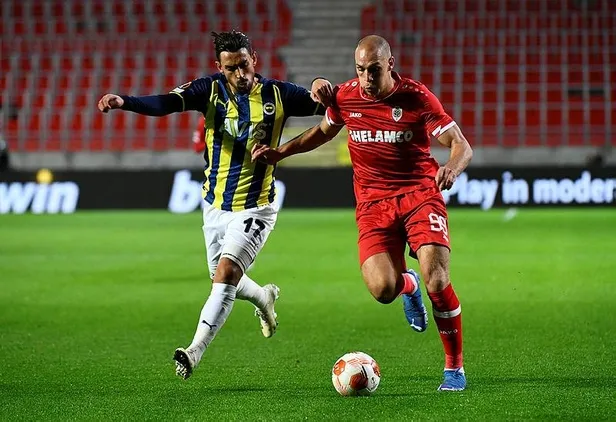 Fenerbahçe’nin takımdan gönderdiği Michael Frey Kanarya'nın golcülerini katladı!-5