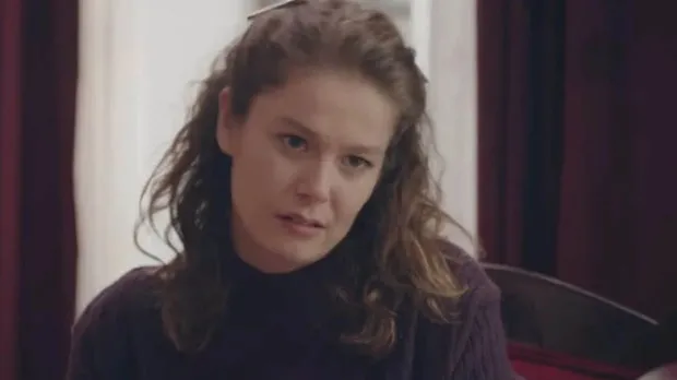 Kırmızı Oda durdu durdu sonunda bombaya patlattı! TV 8 dizisi Kırmızı Oda'ya öyle bir oyuncu dahil oldu ki...-4