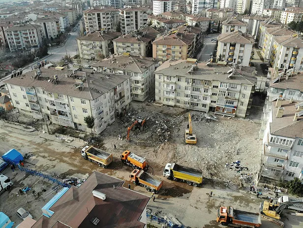 İTÜ öğretim üyelerinden Elazığ depremi açıklaması: "40 cm civarında yer değiştirme var"-3