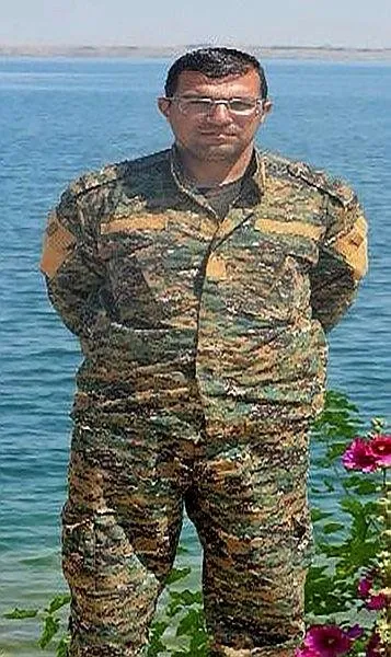 suleymaniyede-mit-operasyonu-teror-orgutu-pkkkcknin-sozde-sorumlularindan-islam-cehanfer-etkisiz-hale-getirild-1704268396614.jpeg Süleymaniye'de MİT operasyonu! Terör örgütü PKK/KCK'nın sözde sorumlularından İslam Cehanfer etkisiz hale getirildi-4