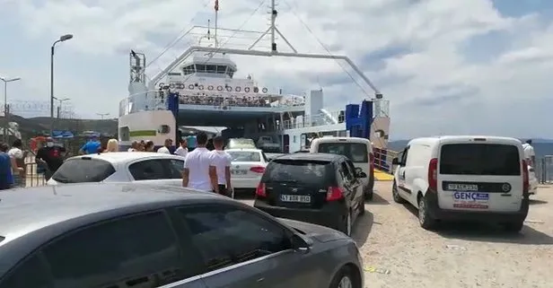 Kurban Bayramı tatilinde nüfusu 5 binden 75 bine çıkan Avşa Adası’ndan dönüşte trafik kilitlendi