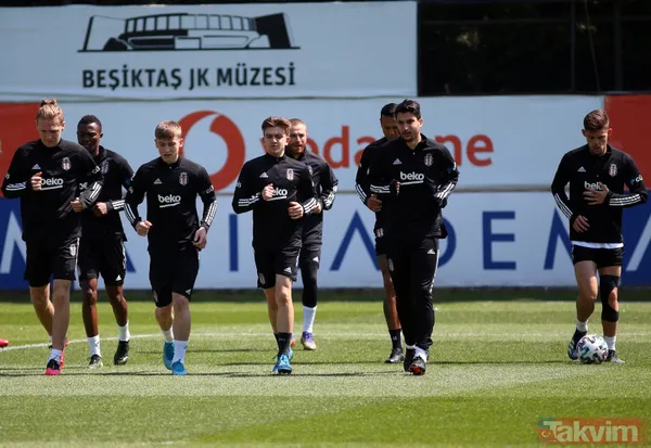 Kartal evinde Ankaragücü'nü ağırlıyor! Sergen Yalçın Beşiktaş'ın Ankaragücü karşısındaki 11'ini belirledi - 9