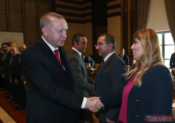 Fulbol camiası Küliye'de! Başkan Erdoğan kulüp başkanlarıyla tek tek tokalaştı - 6