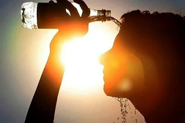 Meteoroloji'den sonra bir uyarı da Bakanlıktan! Bayram günlerinde sıcak çarpmasına dikkat