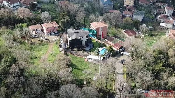 SON DAKİKA: Sedat Peker'in villasına baskın! Brandayla gizlenen yer dikkatlerden kaçmadı! Operasyon polis kamerasında - 28