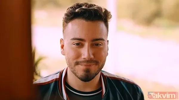 Youtuber Enes Batur'un helikopter pisti bulunan evine baskın! Polisi gören arka kapıdan kaçtı... - 4