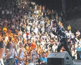 Burcu’yu coşturdu