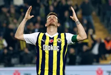 Fenerbahçe’ye Mert Hakan’dan kötü haber!