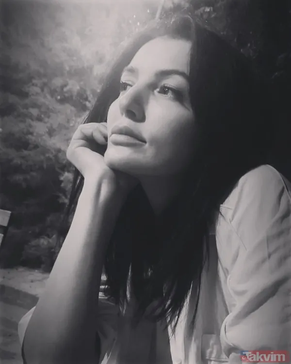 2 çocuk annesi Havva Öztel gelin oldu! Aleyna Tilki’nin biricik annesine bakın! Küçük kızı Ayça Tilki’nin getirdiği gelinlikle... - 2