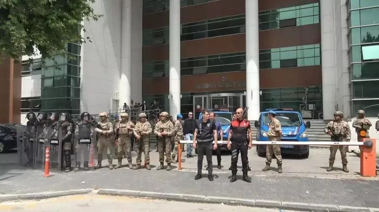 1716380123375.jpeg Taksi şoförü Yunus Yüksel’i 20 yerinden bıçaklamıştı! O ayrıntı kan dondurdu-7