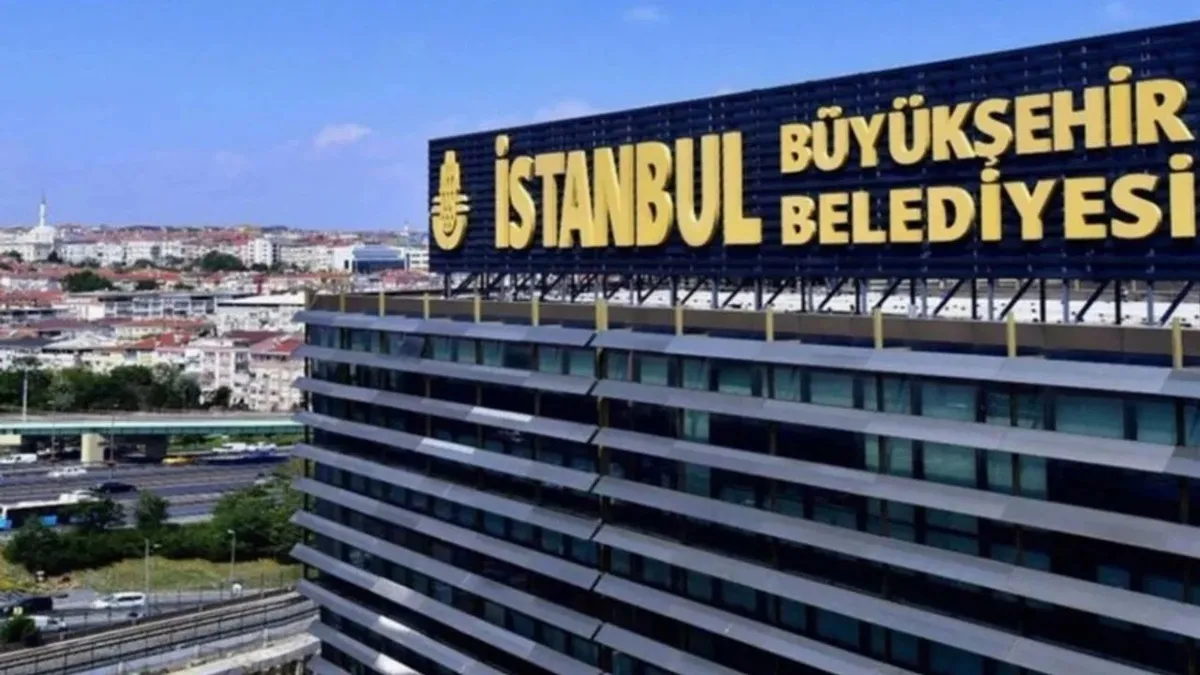İBB'ye yönelik yolsuzluk soruşturmasında tutuklanmışlardı! Ali İlbak ve Yusuf İlbak adli kontrol tedbirleriyle tahliye edildi