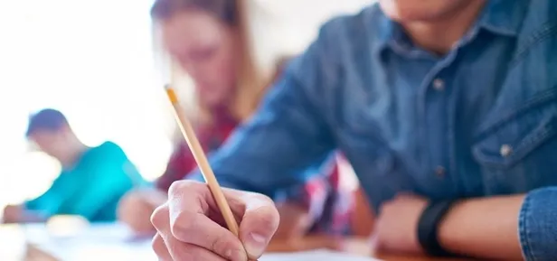 2020-2021 üniversite karşılıksız burs veren kurumlar iş adamları hangileri?-2