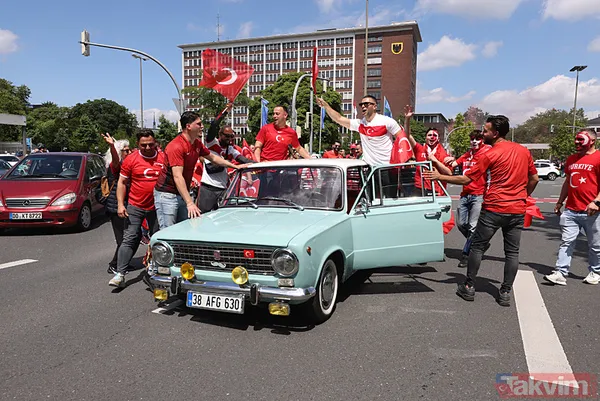 Türkiye-Portekiz maçı öncesi Türk taraftarlar Dortmund'u adeta kırmızı beyaza boyadı | Filistin yine unutulmadı - 28