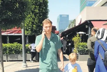 Tıpatıp babası!