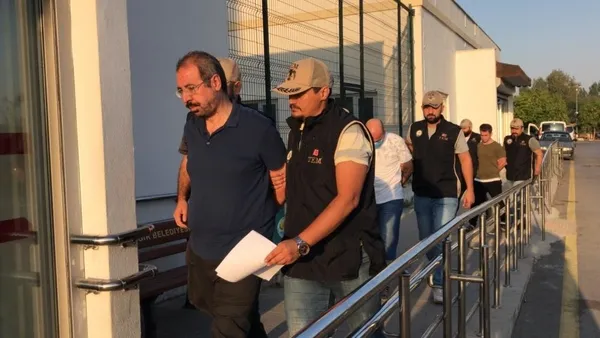 incirlik-ussunde-gorevli-astsubay-feto-operasyonunda-tutuklandi-1664003450742.jpg İncirlik Üssü'nde çalışan astsubay FETÖ operasyonunda tutuklandı-2