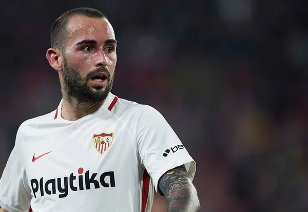 Başkan Ali Koç'un işaret ettiği sağ bek mevkisi için ilk adım atıldı: Fenerbahçe'den Aleix Vidal bombası-3
