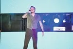 Rapçi Blok 3 Kıbrıs konserinde evlilik baskısını esprili dille anlattı