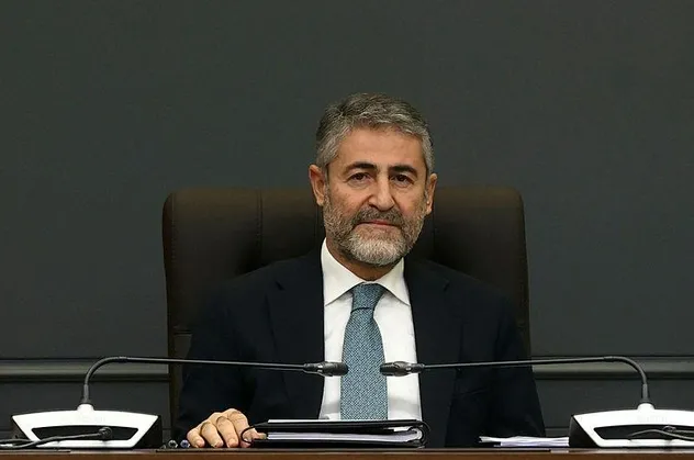 Hazine ve Maliye Bakanı Nureddin Nebati'den Fransa'da yatırımcılara mesaj: Türkiye konumunu çok iyi kullanacak