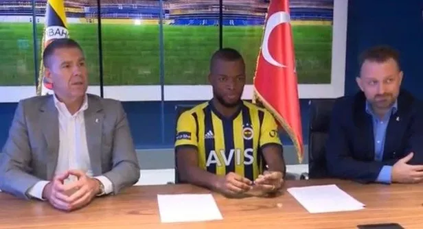 son-dakika-fenerbahce-enner-valencia-transferini-resmen-acikladi-1598639785382.jpeg