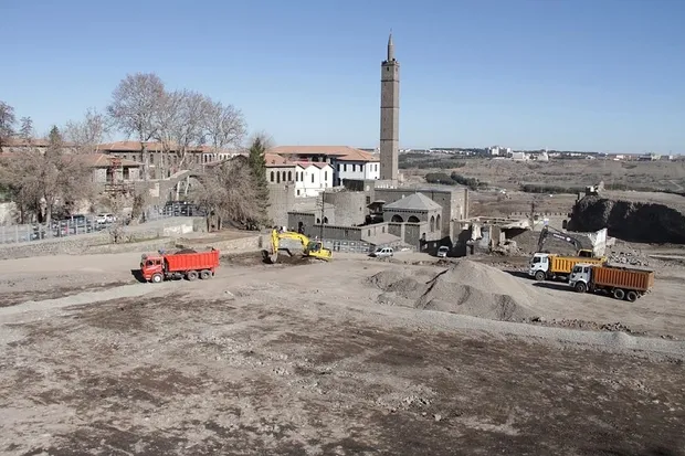 Sur 2 milyar lirayı aşkın ödenekle ihya edilecek-1