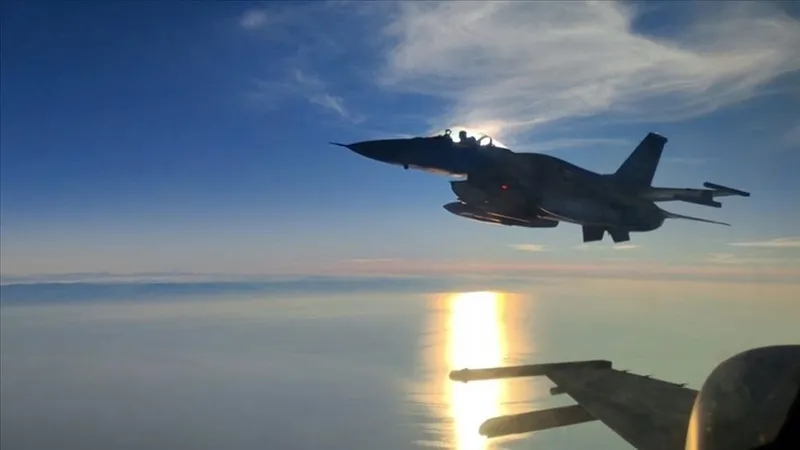 msbden-nato-karargahi-ve-montro-aciklamasi-sadece-turk-personeli-gorevli-dusen-c-130-ile-ilgili-iddialar-yalan-1775121892226.jpeg MSB'den "NATO karargahı" ve "Montrö" açıklaması: Sadece Türk personeli görevli | Düşen C-130 ile ilgili iddialara yalanlama-3